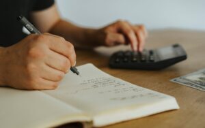 Lire la suite à propos de l’article Les Produits Constatés d’Avance (PCA) : Maîtrisez cette Régularisation Comptable Essentielle