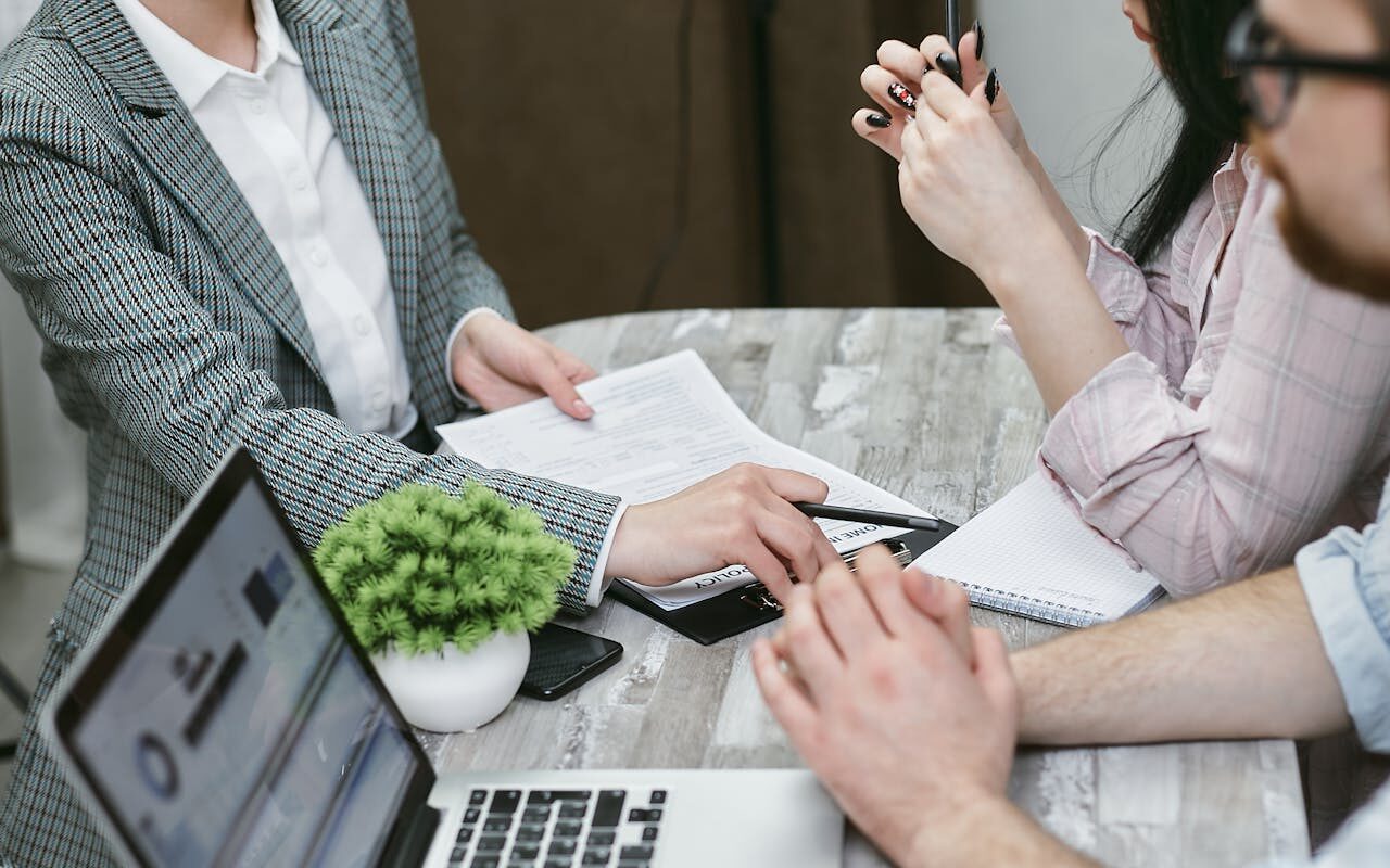 Lire la suite à propos de l’article Le remboursement d’un prêt amortissable par annuités constantes : guide complet