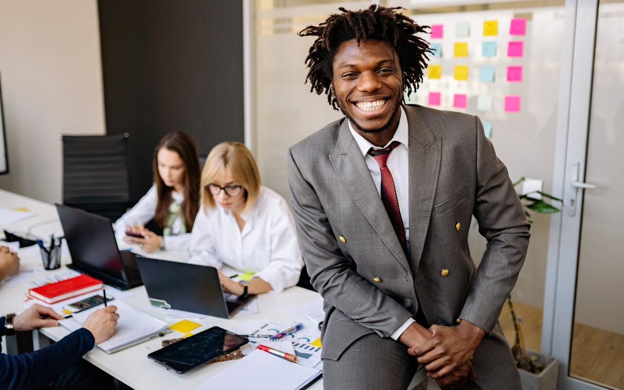 Lire la suite à propos de l’article Dividendes de gérant TNS en SARL et EURL : régime social, fiscalité et stratégies d’optimisation